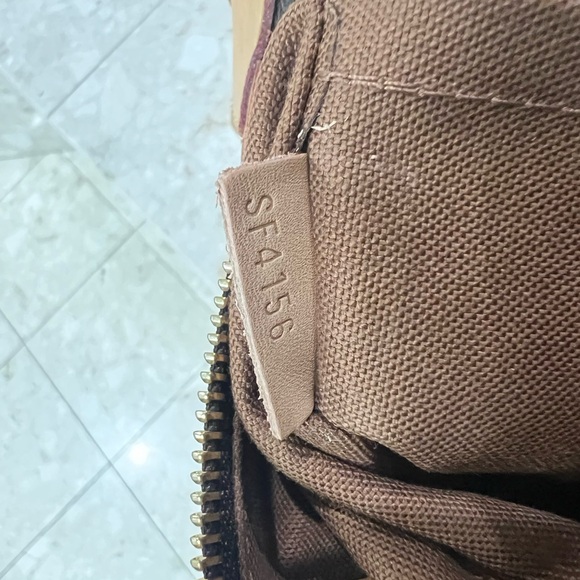 Louis Vuitton Monogram Odean crossbody handbag - Picture 2 of 10